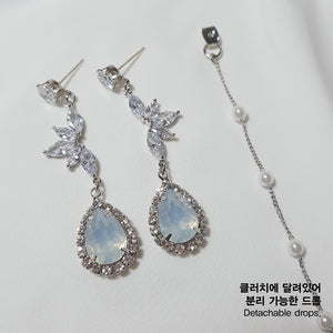 Heavenly Crystal Earrings - White Opal ver.