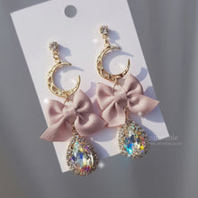 Load image into Gallery viewer, Rosequartz Moon Earrings (Kep1er Huening Bahiyyih, Weki Meki Yoojung Earrings)