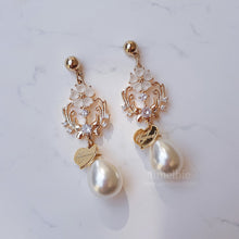 Load image into Gallery viewer, Marry Me Earrings (Yukika Earrings)