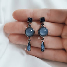 Load image into Gallery viewer, Modern Cream Blue Earrings