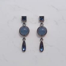 Load image into Gallery viewer, Modern Cream Blue Earrings
