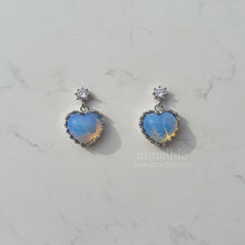 Load image into Gallery viewer, Aurora Skyblue Potion Earrings - Petit Potion