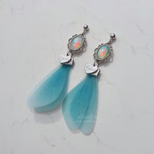 Load image into Gallery viewer, Summer Fairy Wings Earrings