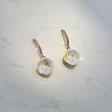 Load image into Gallery viewer, Premium Daily Crystal Earrings - White