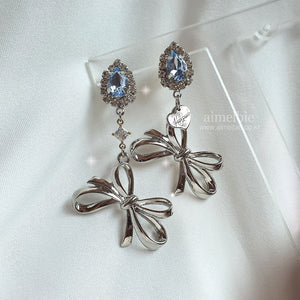 Light Blue Crystal Ribbon Earrings (WJSN Dayoung Earrings)