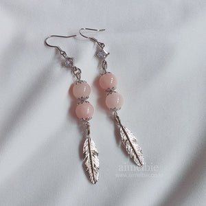 Rosy Feather Earrings (fromis_9 Jiwon, LOONA Olivia Hye Earrings)