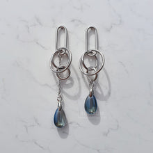 Load image into Gallery viewer, Navy City Earrings