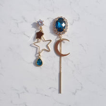 Load image into Gallery viewer, Blue and Gold Moon Earrings