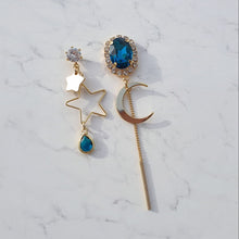 Load image into Gallery viewer, Blue and Gold Moon Earrings