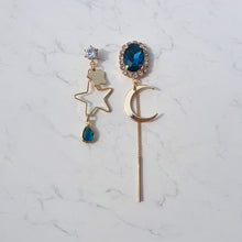 Load image into Gallery viewer, Blue and Gold Moon Earrings