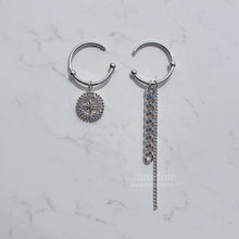Load image into Gallery viewer, Urban Coin Earrings