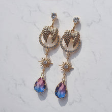 Load image into Gallery viewer, Heavenly Twilight Earrings