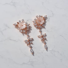 Load image into Gallery viewer, Wedding Sakura Earrings
