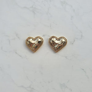 Gold Laced Hearts Earrings (G-idle Miyeon, IVE Yujin, Oh My Girl Seunghee, Arin, Hyojung Earrings)