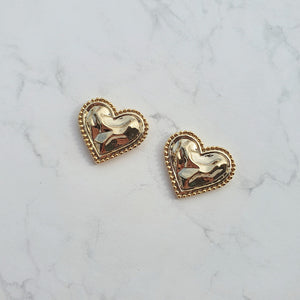 Gold Laced Hearts Earrings (G-idle Miyeon, IVE Yujin, Oh My Girl Seunghee, Arin, Hyojung Earrings)