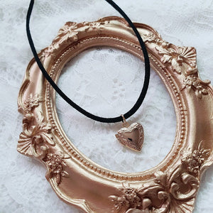 Vintage Heart Locket Choker (Bae Suzy from 'Doona!', IVE Yujin choker)