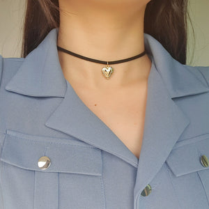 Vintage Heart Locket Choker (Bae Suzy from 'Doona!', IVE Yujin choker)