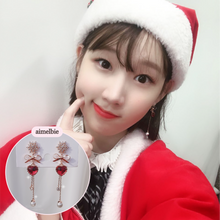 Load image into Gallery viewer, Winter Love Spell Earrings - Original (Pink) (Weeekly Jiyoon Earrings)