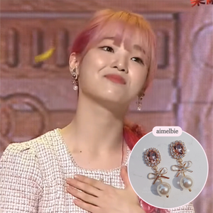 Lovely Peachpink Earrings (Kep1er Xiaoting, Oh My Girl Seunghee Earrings)