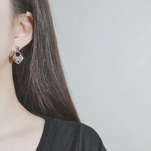Load image into Gallery viewer, Silver Heart Key Earrings (STAYC Seeun, Sieun, Dreamcatcher Gahyun Earrings)