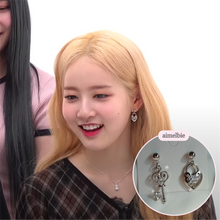 Load image into Gallery viewer, Silver Heart Key Earrings (STAYC Seeun, Sieun, Dreamcatcher Gahyun Earrings)