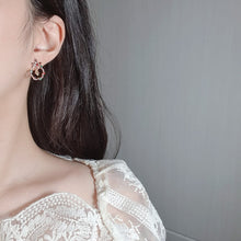 Load image into Gallery viewer, Christmas Wreath Earrings