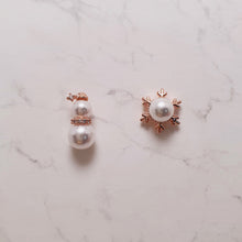 Load image into Gallery viewer, Snowman Earrings