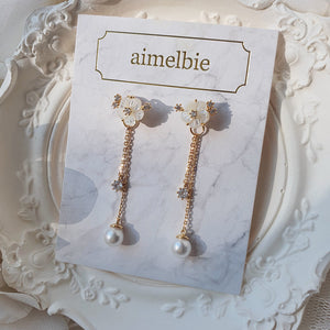 Petit Flower Earrings