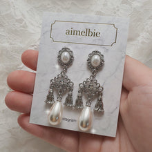 Load image into Gallery viewer, Rococo Chandelier Earrings - Silver (Twice Tzuyu Earrings)