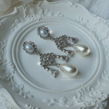 Load image into Gallery viewer, Rococo Chandelier Earrings - Silver (Twice Tzuyu Earrings)
