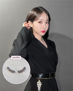 Simple Wing Earrings - Silver (VIVIZ Sinb and Oh My Girl Binnie Earrings)