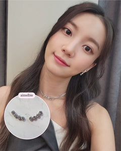 Simple Wing Earrings - Silver (VIVIZ Sinb and Oh My Girl Binnie Earrings)