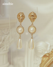 Load image into Gallery viewer, Aphrodite Series - The Elegance Earrings (Gold ver.)